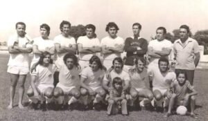 Time Armec
Em pé: Adovaldo Nunes Barbosa (Noronha), Joyse Rezende.
Agachados: Antônio Berti
