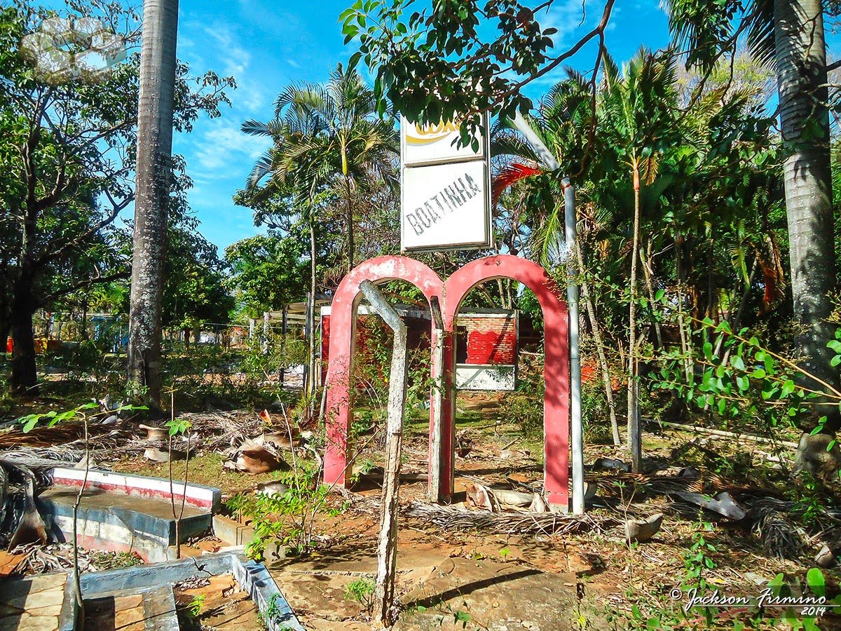 Thermas da Noroeste abandonado