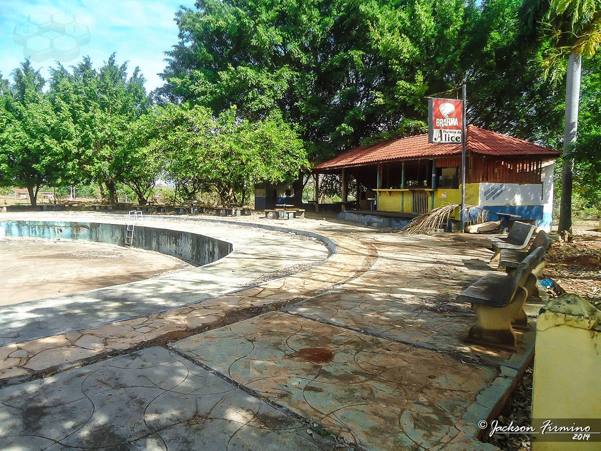 Thermas da Noroeste abandonado