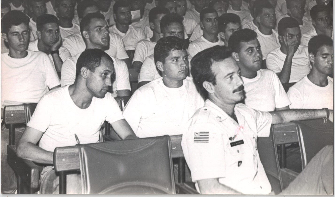 Formação de soldados da Polícia Militar de São Paulo