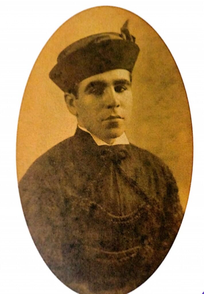 Dario Ferreira Guarita foi um dos principais protagonistas da história de Araçatuba-SP e do Noroeste Paulista, articulando atividade cartorária, liderança rural, pecuária, associativismo e industrialização da carne. Sua trajetória acompanha, em ordem cronológica, a formação da Fazenda Guarita, o avanço da pecuária de corte e o fortalecimento institucional da região.