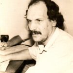 Eduardo Pinheiro Lóis (1950–antes de 2017), nascido em Valparaíso, SP, foi um vereador icônico de Araçatuba, marcando a 9ª Legislatura (1983-1988) e mandatos subsequentes. Como Presidente da Comissão da Lei Orgânica (1990), estruturou a autonomia municipal, além de impulsionar projetos de infraestrutura urbana, como melhorias viárias e praças.