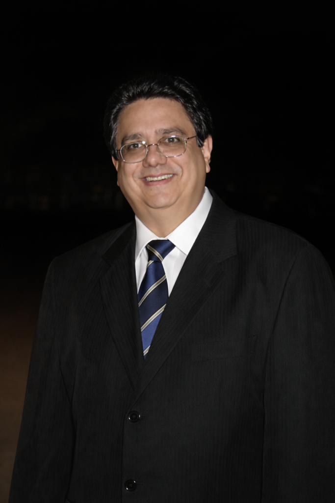 Luiz Alberto Veronese foi uma das figuras mais importantes da medicina em Araçatuba-SP, reconhecido pela precisão nos diagnósticos, pela ética e pela dedicação ao diagnóstico precoce de doenças, especialmente o câncer, beneficiando milhares de pacientes do interior paulista.
