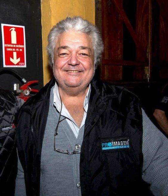 Tadeu Lemos Barros, uma das personalidades mais influentes de Araçatuba, deixou um legado indelével na pecuária brasileira, especialmente no melhoramento genético do Nelore, transformando a cidade em referência para criadores do interior paulista.