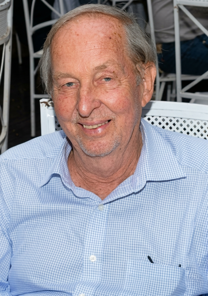 Paulo Grobe, jornalista, ator, diretor teatral, administrador e articulador cultural, tornou-se um dos principais nomes da cultura regional de Araçatuba, com atuação decisiva na gestão pública, no teatro, no jornalismo e na formação de projetos que marcaram gerações no Noroeste Paulista.