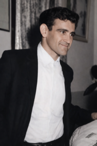 Adovaldo Nunes Barbosa, conhecido como Noronha, foi um ícone do futebol em Araçatuba e um empresário.
