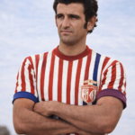 Adovaldo Nunes Barbosa, conhecido como Noronha, foi um ícone do futebol em Araçatuba e um empresário.