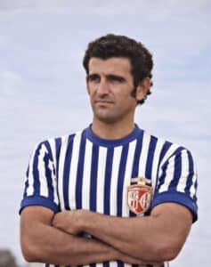 Adovaldo Nunes Barbosa, conhecido como Noronha, foi um ícone do futebol em Araçatuba e um empresário.