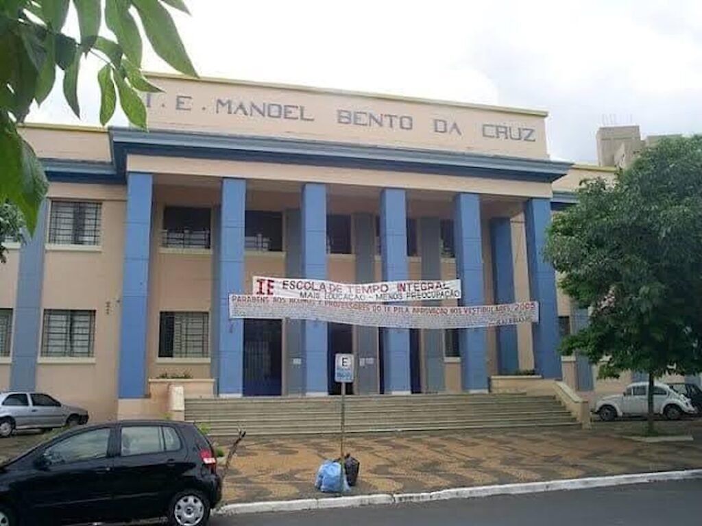 IE Manoel Bento da Cruz