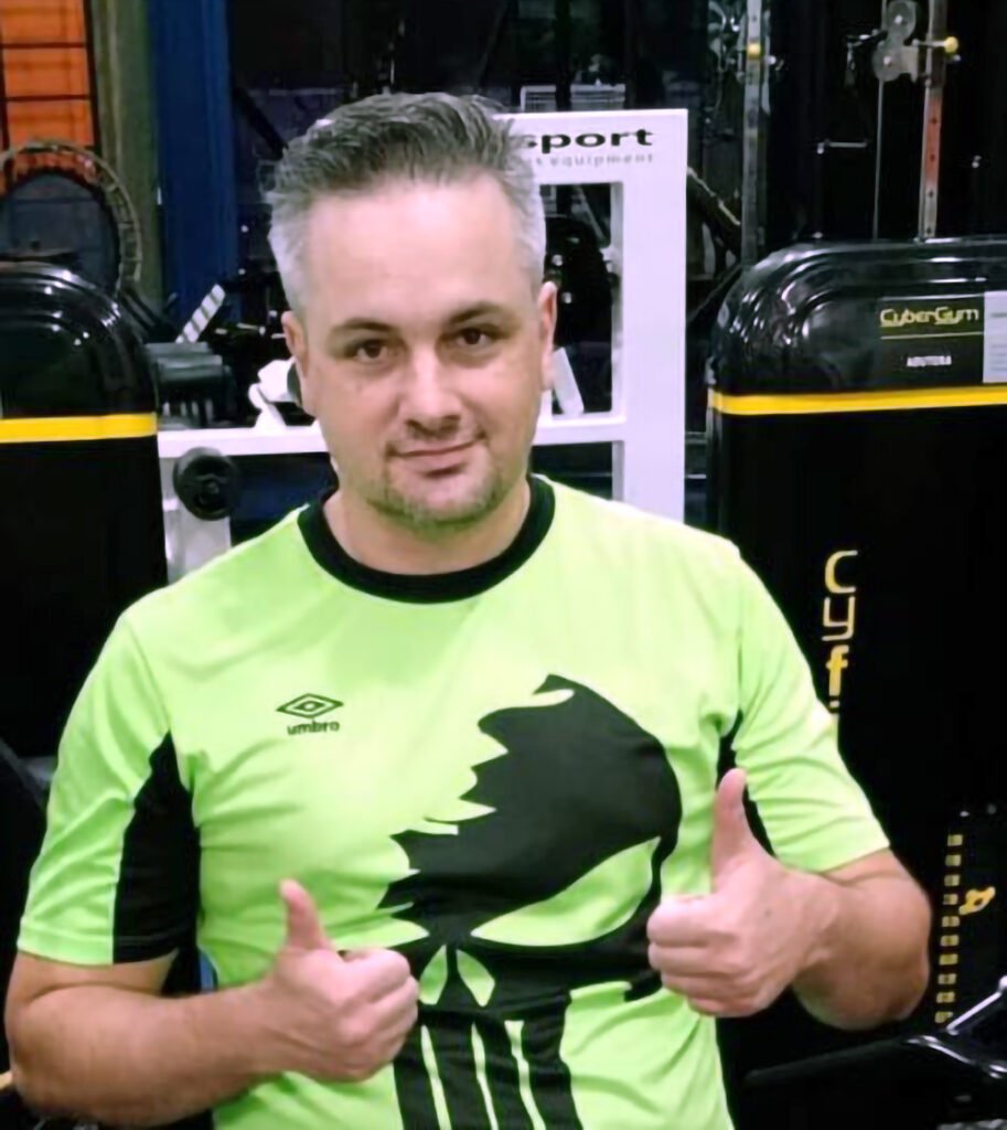 Cristiano Aparecido Grisioli foi juiz de paz e registrador civil em Araçatuba-SP, atuando no Cartório de Registro Civil das Pessoas Naturais e de Interdições e Tutelas da Sede, onde exerceu funções ligadas à formalização de nascimentos, casamentos e óbitos em um período marcado pela modernização dos serviços de registro civil na região Noroeste Paulista.