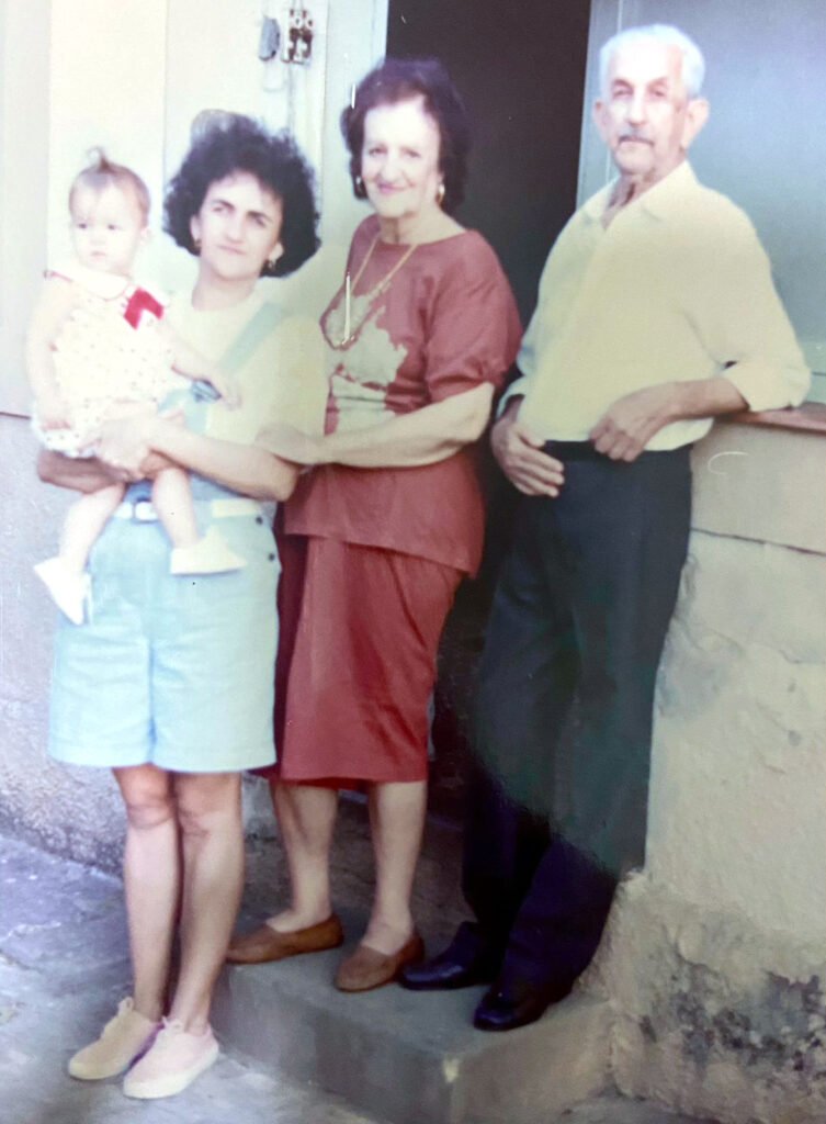 Rosalina Maria de Melo e família com seus pais