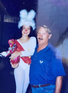 Antônio Carlos Spironelli representa uma das trajetórias mais marcantes do carnaval, do paisagismo urbano e do ativismo social no Noroeste Paulista, unindo arte, militância em saúde e participação comunitária em diferentes momentos da história da cidade.