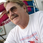 Antônio Carlos Spironelli representa uma das trajetórias mais marcantes do carnaval, do paisagismo urbano e do ativismo social no Noroeste Paulista, unindo arte, militância em saúde e participação comunitária em diferentes momentos da história da cidade.