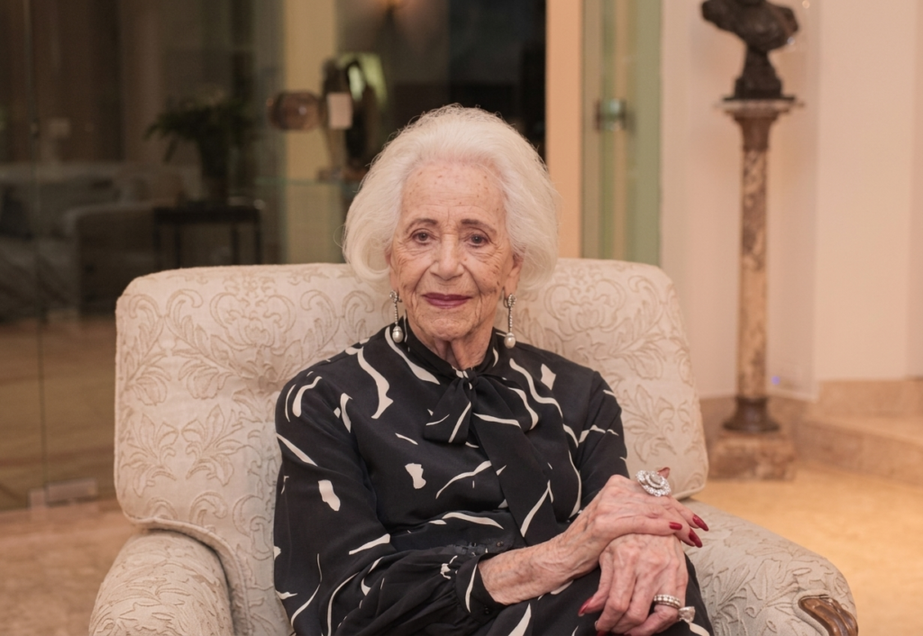 Alcir Felizola de Moraes Picolotto, conhecida como Cici Picolotto, foi uma pecuarista, empresária rural e anfitriã social que marcou profundamente a história de Araçatuba-SP