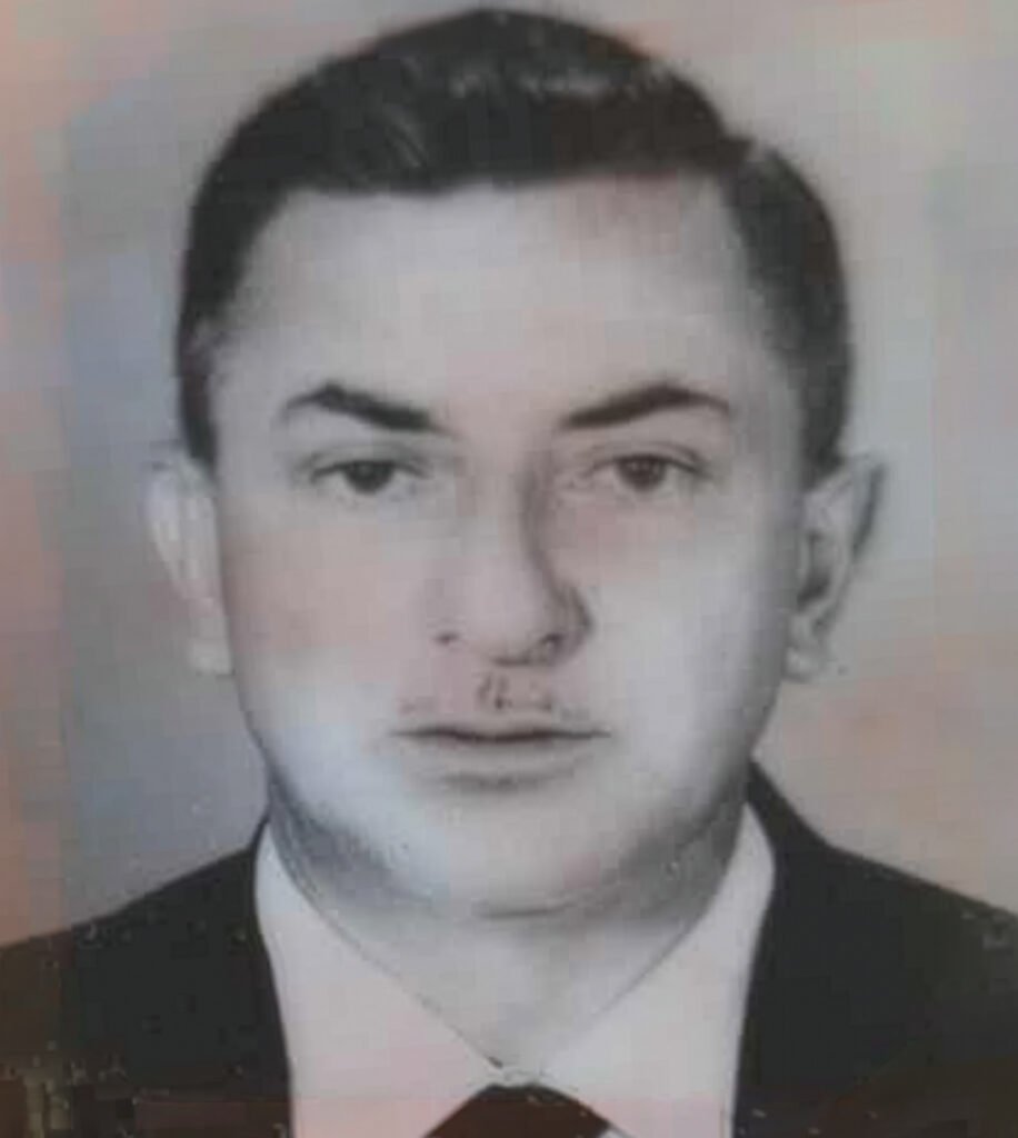 Celso D'Alkmin atuou como médico em Araçatuba durante cerca de duas décadas, com participação direta em instituições estratégicas da região Noroeste Paulista, como a Estrada de Ferro Noroeste do Brasil, o Frigorífico T. Maia, a Maternidade Santa Teresinha, a Santa Casa de Misericórdia de Araçatuba e o Hospital Modelo, além de integrar a fundação do Clube dos Médicos da cidade.