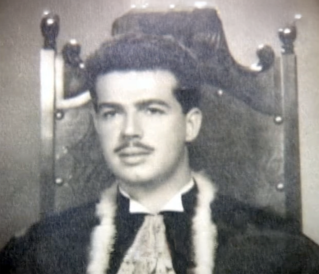 José Alberto Guerreiro foi professor da Faculdade de Odontologia de Campinas e posteriormente da UNESP em Araçatuba-SP. Seu encontro com Helena durante aulas de inglês na universidade evoluiu para um casamento que uniu duas trajetórias acadêmicas. Junto com Helena, demonstrou generosidade ao longo da vida, doando imóveis e terras em Glicério para instituições sérias.