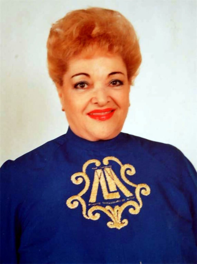 Odette Costa Bodstein foi uma das personalidades mais conhecidas de Araçatuba-SP, lembrada por uma vida inteira dedicada à educação e ao jornalismo.