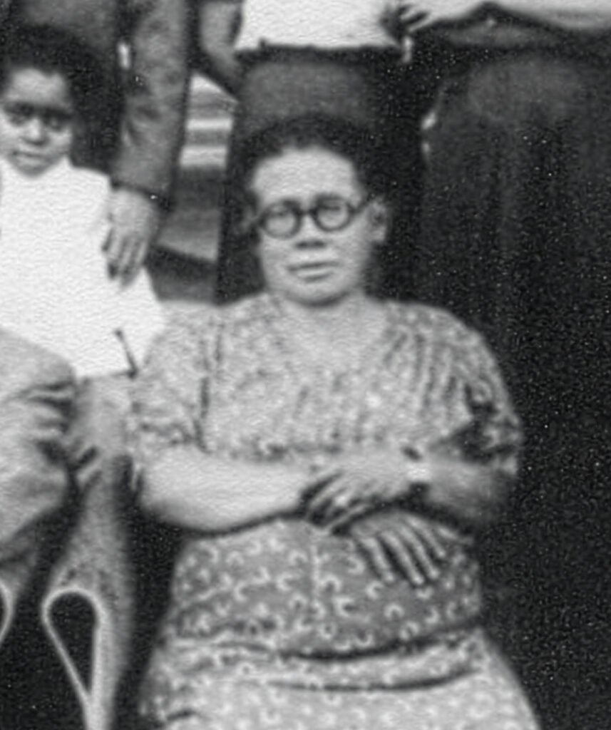 Benedita Fernandes, conhecida como Dama da Caridade, em momentos de sua atuação em Araçatuba-SP, onde fundou a Associação das Senhoras Cristãs e deu origem às obras que resultaram na Casa da Criança e no Sanatório, atual Hospital Psiquiátrico Benedita Fernandes, referência em assistência social e saúde mental na região Noroeste Paulista.