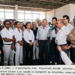 João Baptista de Oliveira Figueiredo visita Araçatuba em 3 de novembro de 1982, participa de concentração popular, encontra estudantes no Aeroporto Dario Guarita e reforça a importância do Noroeste Paulista no processo de abertura política e nas eleições de 1982.