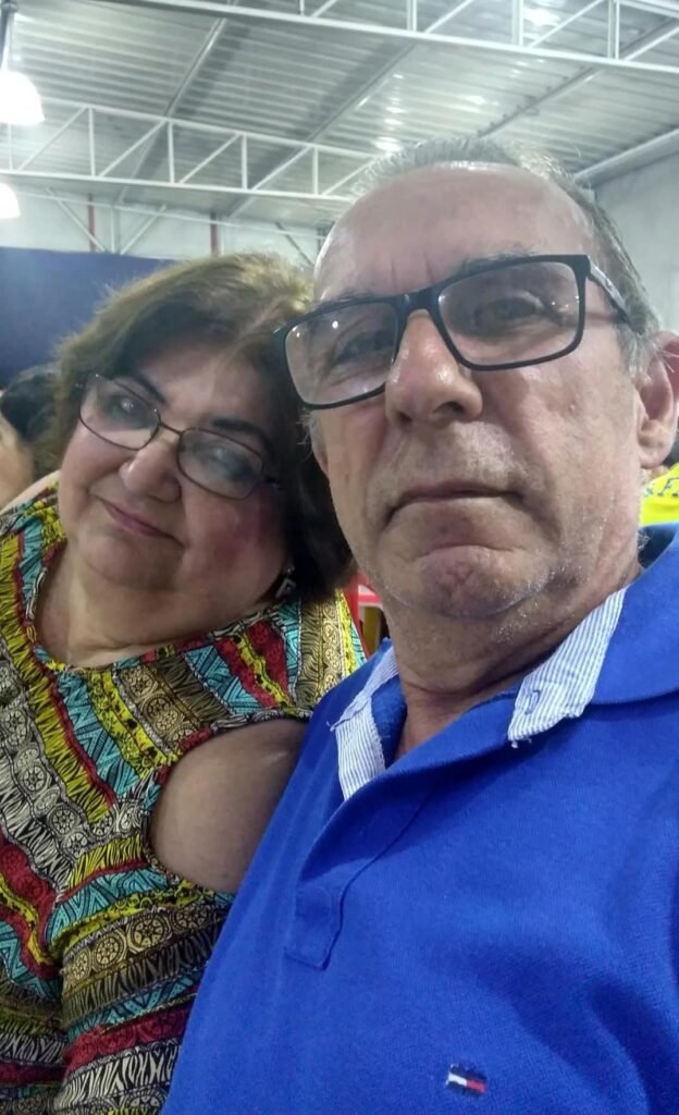 Ivany Oliveira Manzatti da Cruz e seu marido Reinaldo Alves da Cruz